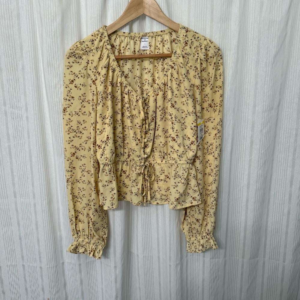 NWT☀️Melrose & Market Woven Peplum Button Up & Tie Front Top Yellow Ditsy Floral